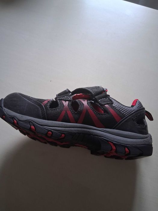 Buty robocze z podnoskiem letnie przewiewne S1 SRA Lahti Pro 42