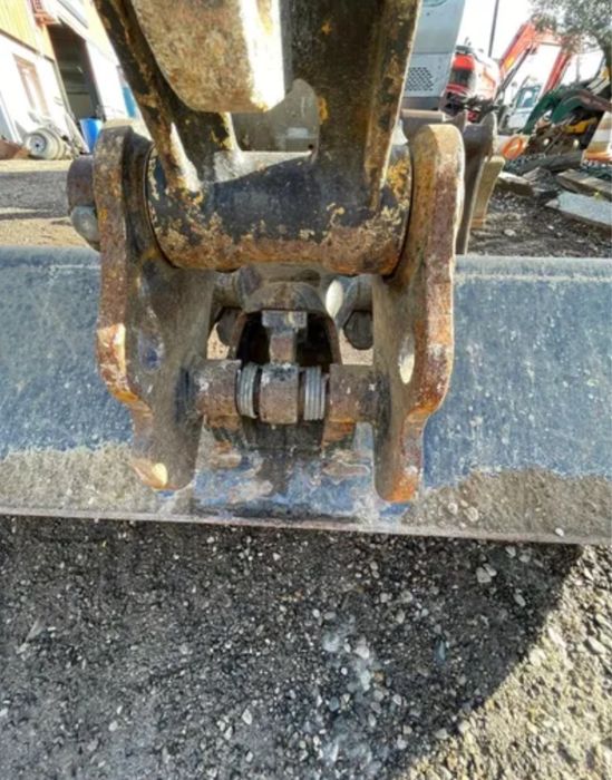 Mini giratoria yanmar