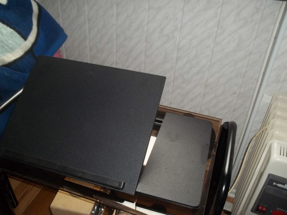 Stolik, blat, pulpit pod laptopa