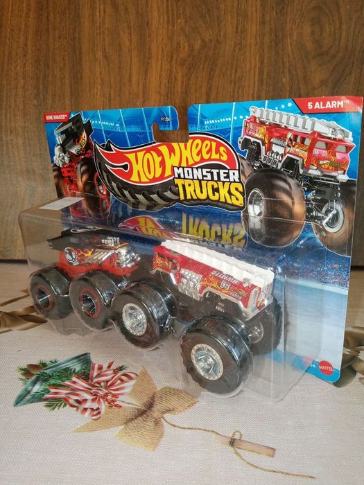 Хотвилс набор машин.