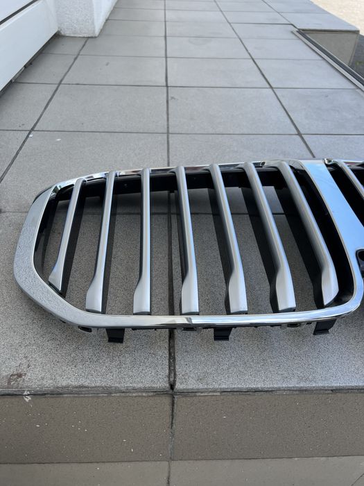 Решітка радітора bmw x7 2019-2022р.