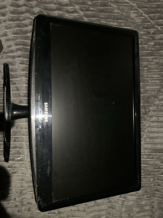 Монитор Samsung B2230N + Подарок