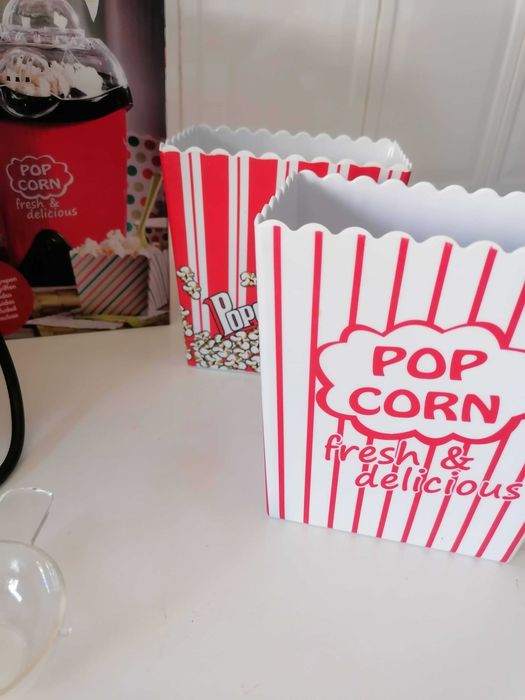 Maquina De Fazer Pipocas "Fresh & Delicious"