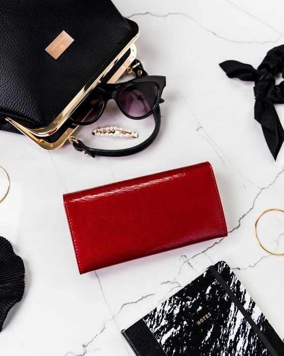 PETERSON portfel damski skórzany elegancki lakierowany P216 czerwony