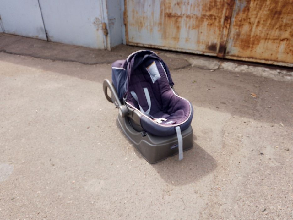 Детское автокресло Chicco 0+