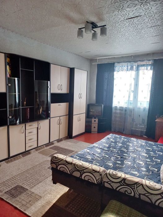 Сдам в центре Чугуева 1 ком. кв.ру посуточно