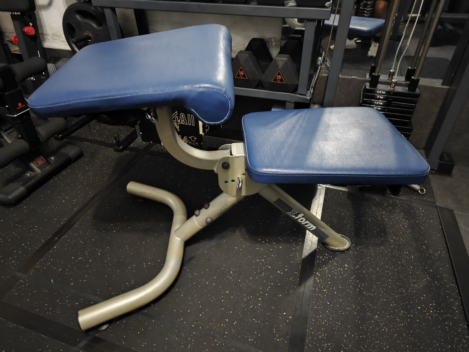 Banco musculação scott BH