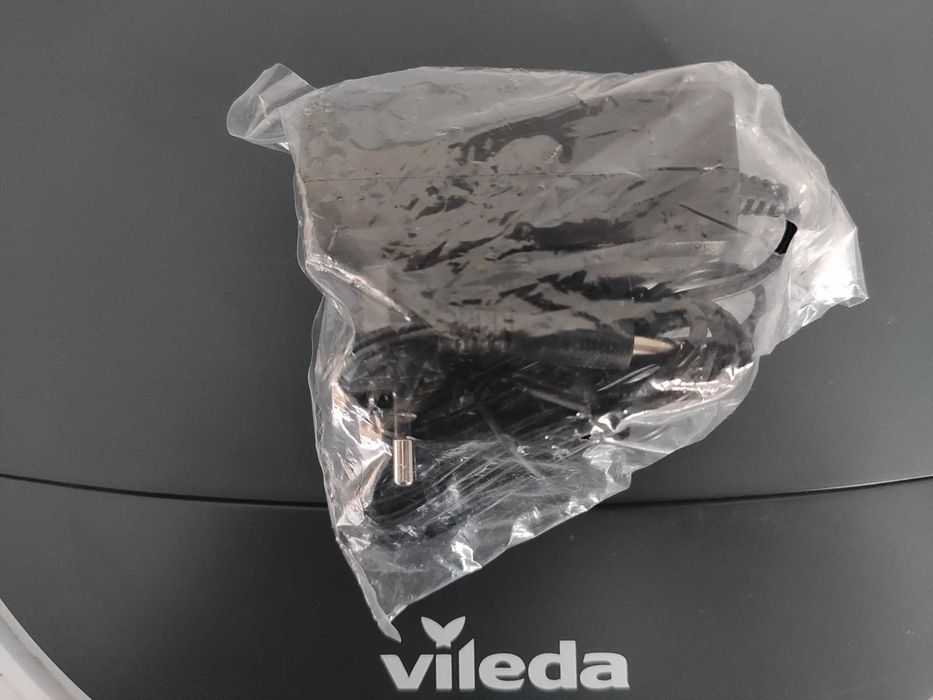 Robô Aspirador Robot Vileda VR One