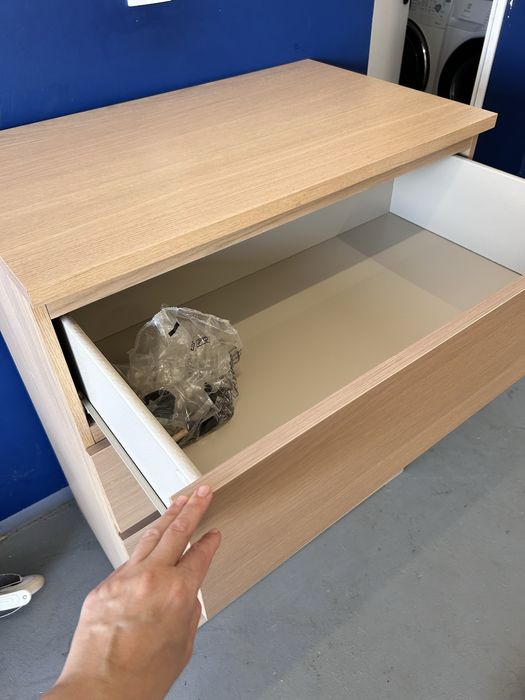 Komoda malm ikea