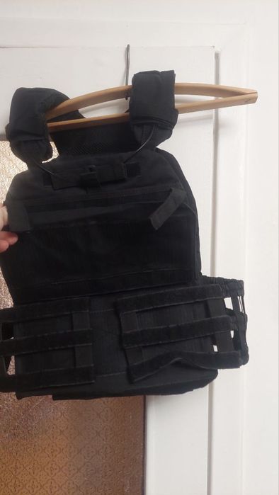 Продам плитоноску, аналог 5.11