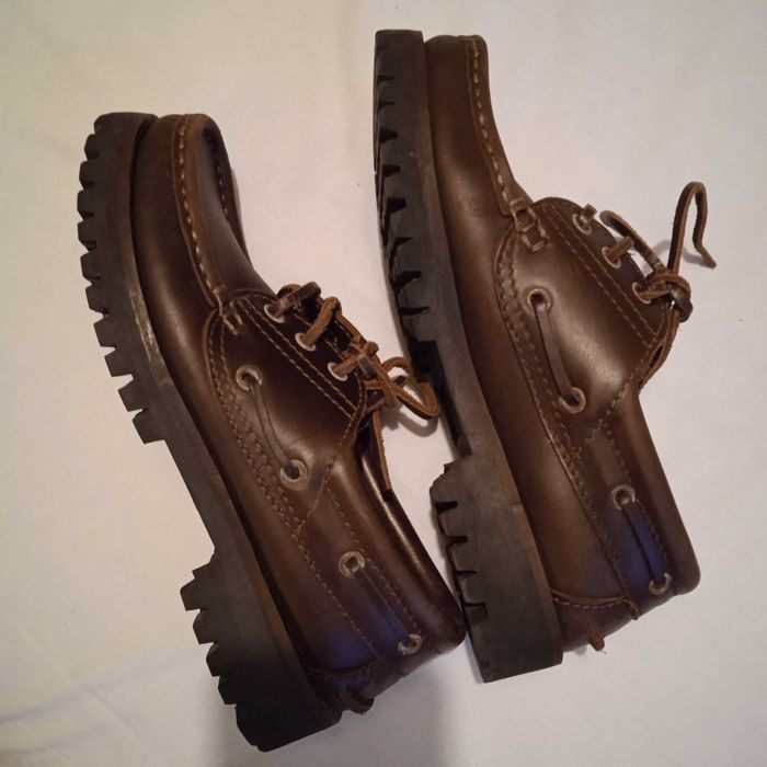 Sapatos vela como novos 35