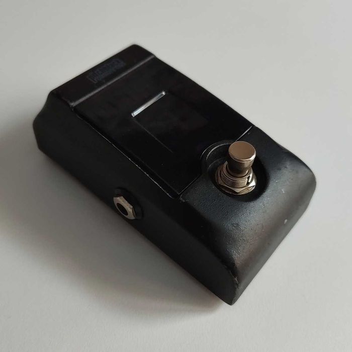 Тюнер KORG Pitchblack PB-01