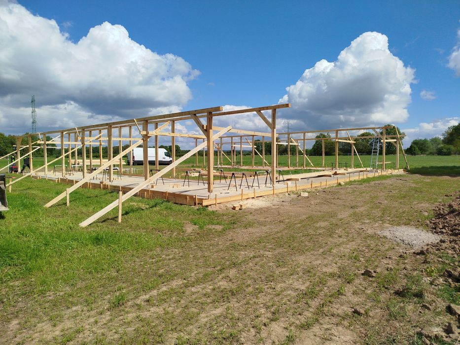 Usługi ciesielsko-dekarskie