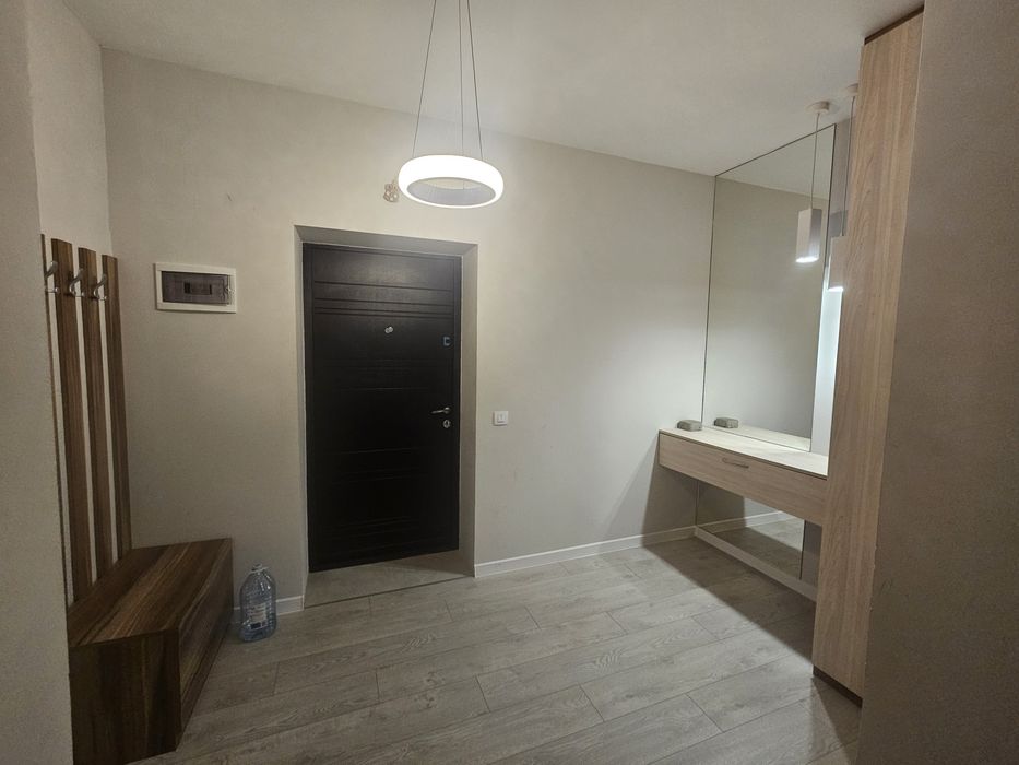 Здається 1,5 кімнатна на набережній поруч парку Боздощ