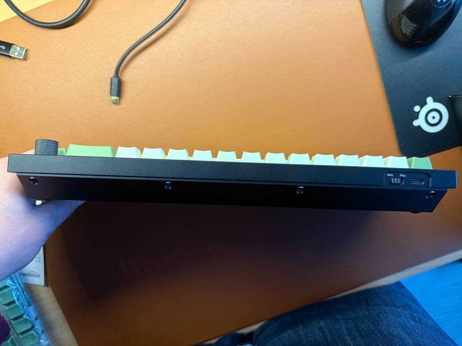 Keychron Q2 QMK ISO Knob