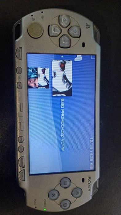 Портативна ігрова приставка PSP Slim Ice Silver 64gb з іграми