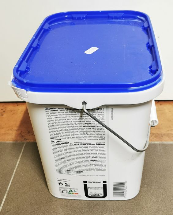 Folia w płynie Mapegum WPS 10kg Mapei