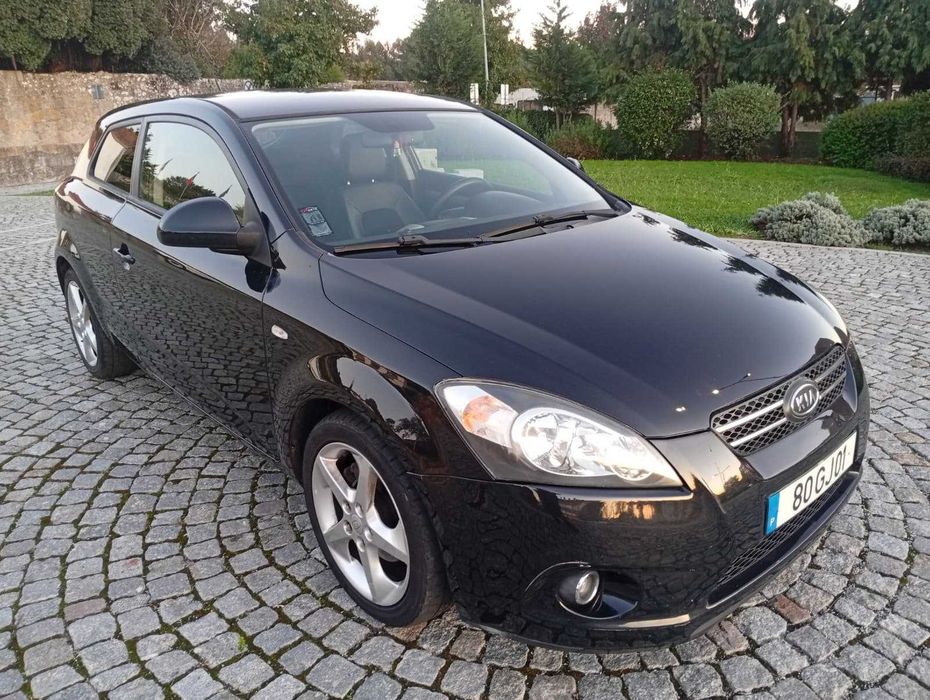 Kia ceed 2008 1.6crdi