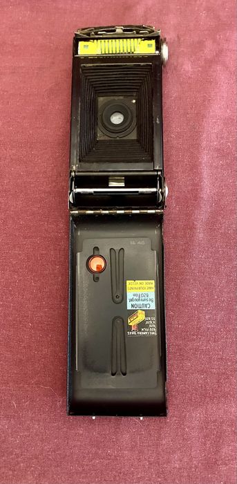 Camera de fole Kodak Six-20 Junior