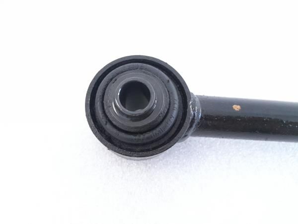 Braço de suspensão trás esquerdo LAND ROVER Range Rover Sport (L320)