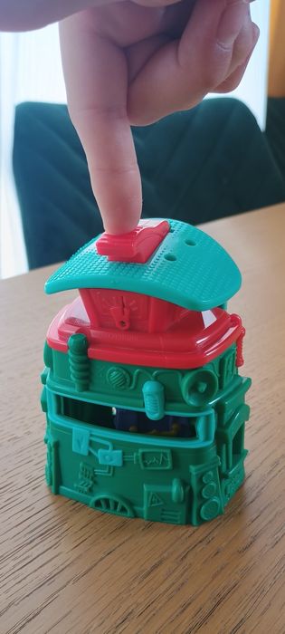 Baza Superzings+figurka