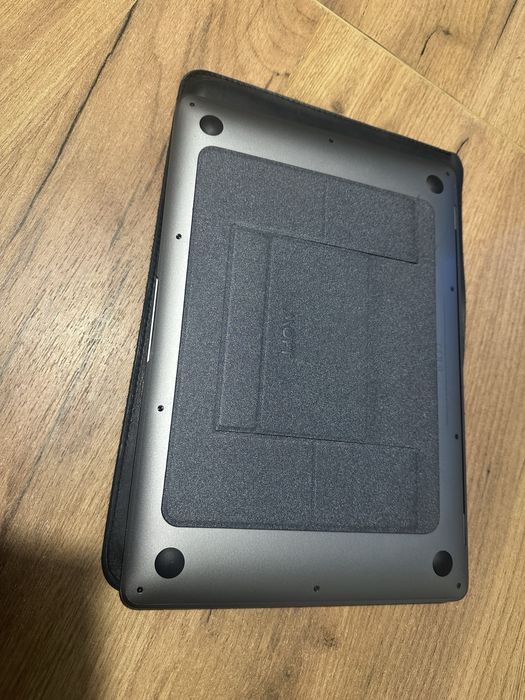 Apple MacBook air m1 16/512