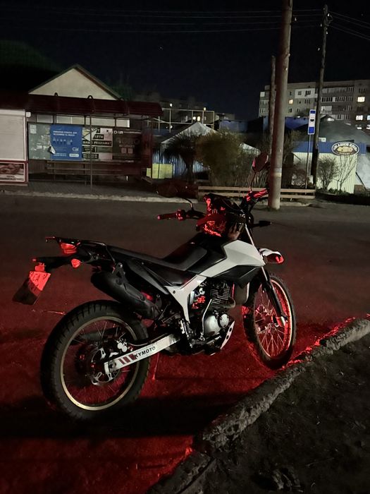 Продам срочно! Індуро skymoto 200 cc