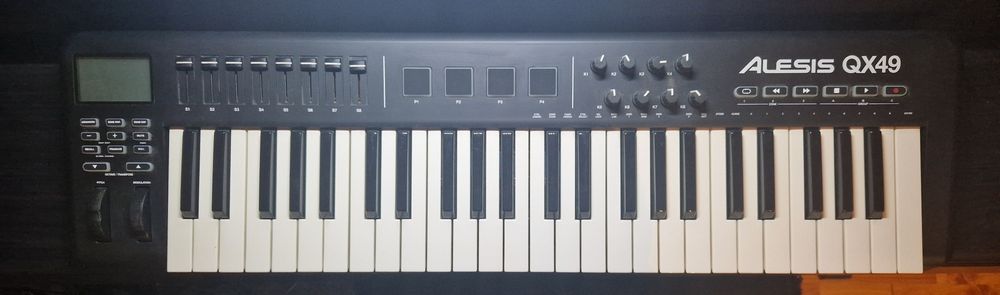 Alesis QX49 Controler Keyboard