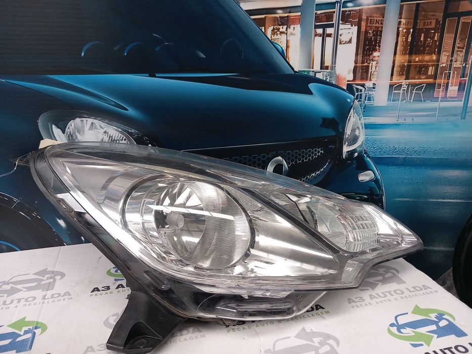 Farol direito Citroën C3