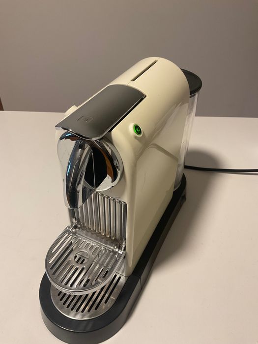 Maquina de café Nespresso