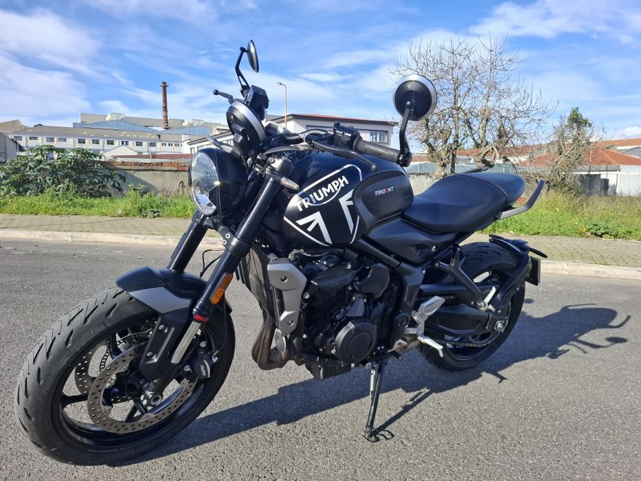 Triumph trident 660