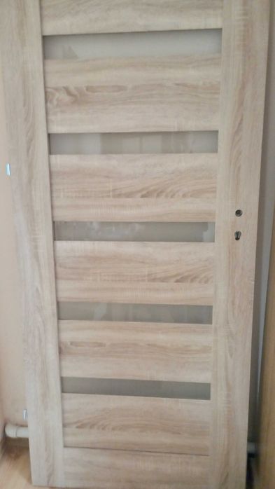 Drzwi wewnętrzne 80 lewe nowe