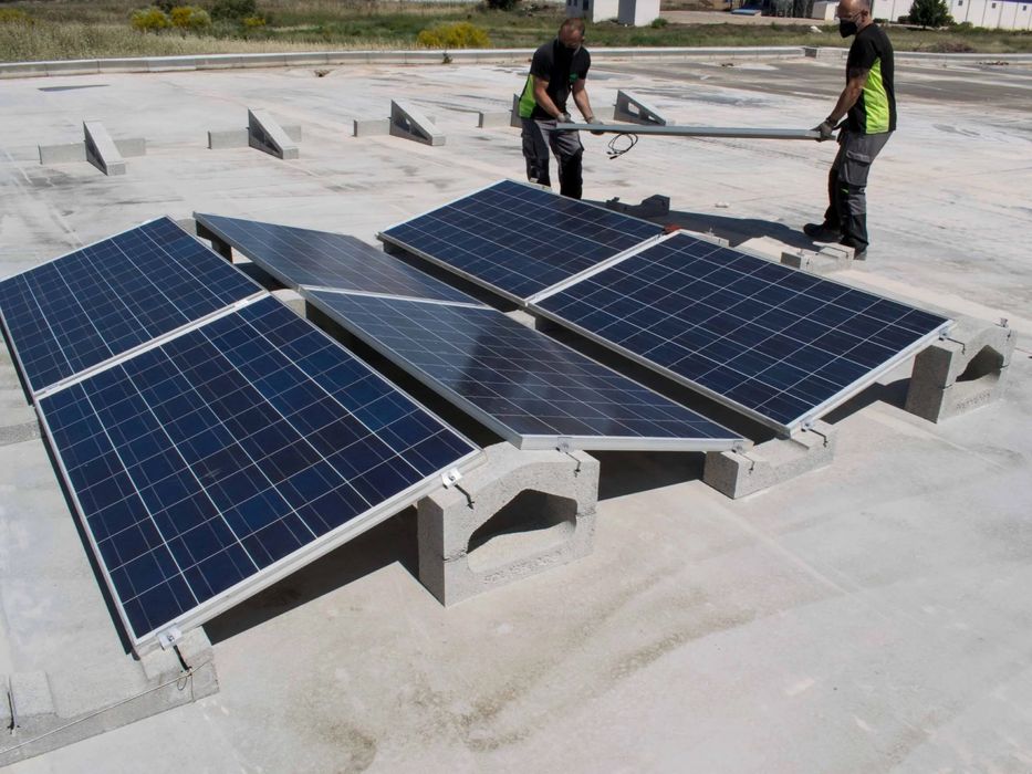 Upac paineis solares com bateria e backup