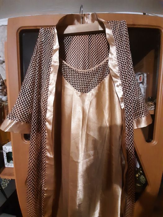 Новесенький комплект