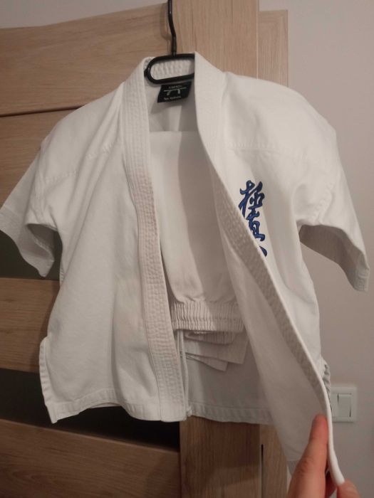 Oryginalne kimono karate rozmiar 120 100% bawełna + biały PAS