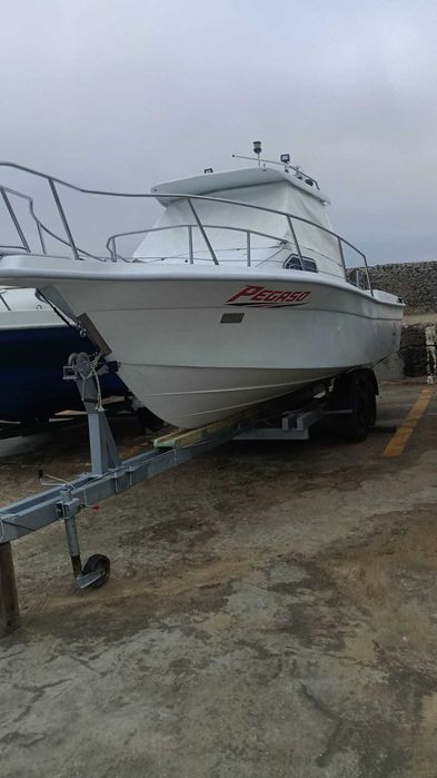 Celebrity Fish Hawk Boat