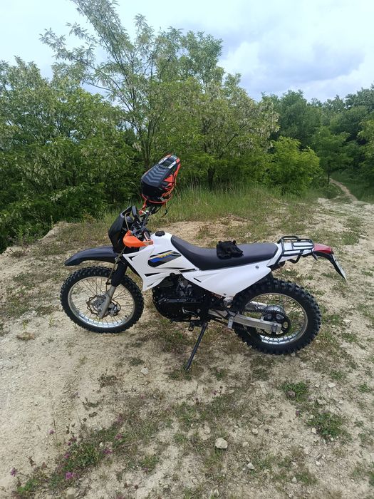 Skymoto Matador 200