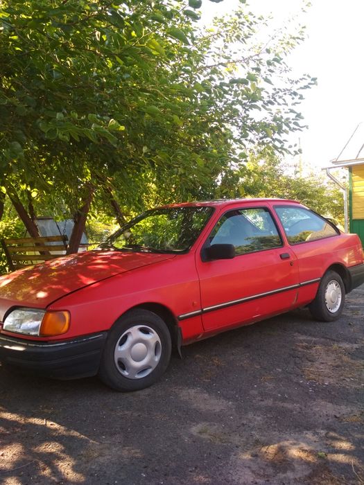 Продам автомобіль Ford Sierra