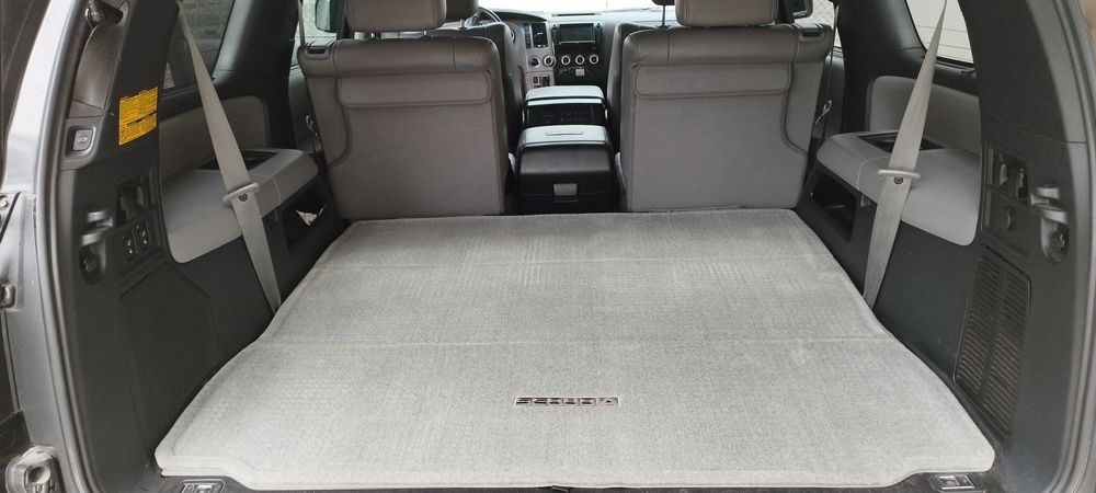 Toyota Sequoia Platinum 4x4
