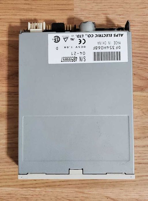 Alps DF354H090F 1.44MB Floppy Disk Drive 3.5" Interna FDD pc