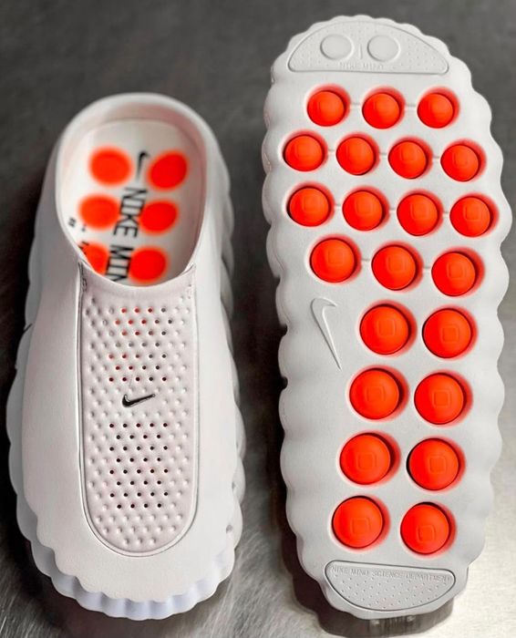 Mind 001 Nike  41 42 45