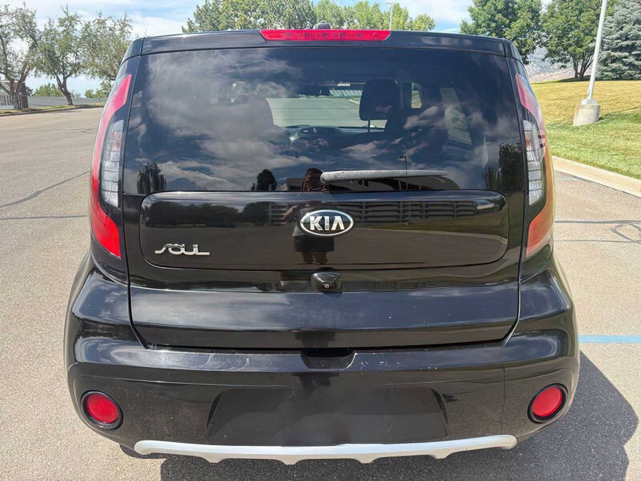 Kia Soul Plus      2018