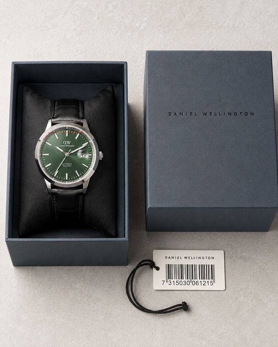 Zegarek Automatyczny Daniel Wellington Szafirowe szklo 40 mm