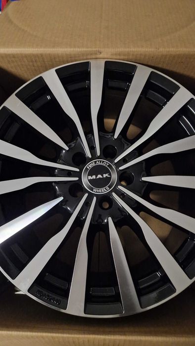 Pack de 4 jantes *NOVAS* MAK Krone - Black Mirror - R19