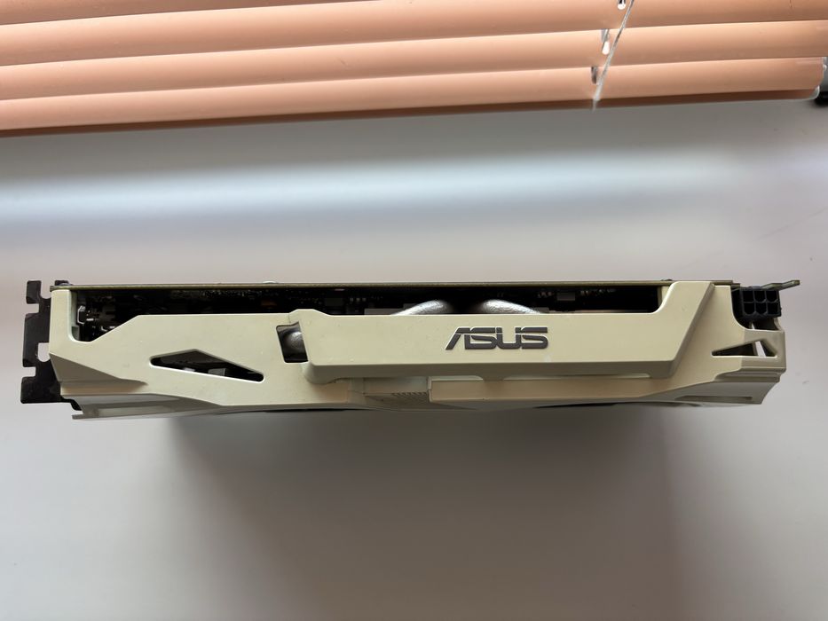 Видеокарта Asus GeForce GTX 1060 3Gb