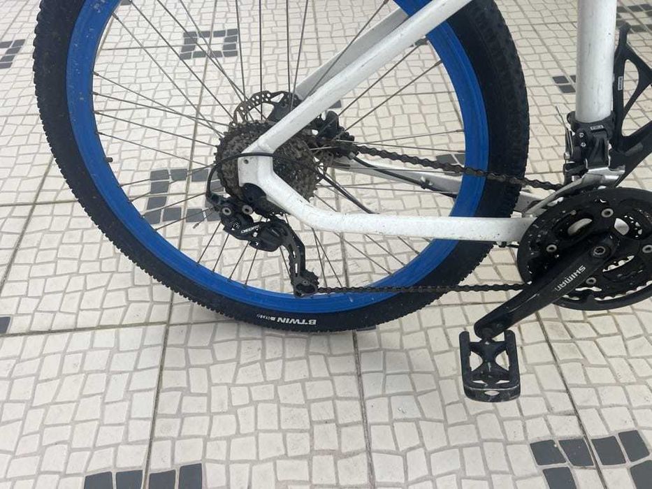 Bicicleta BMW como nova