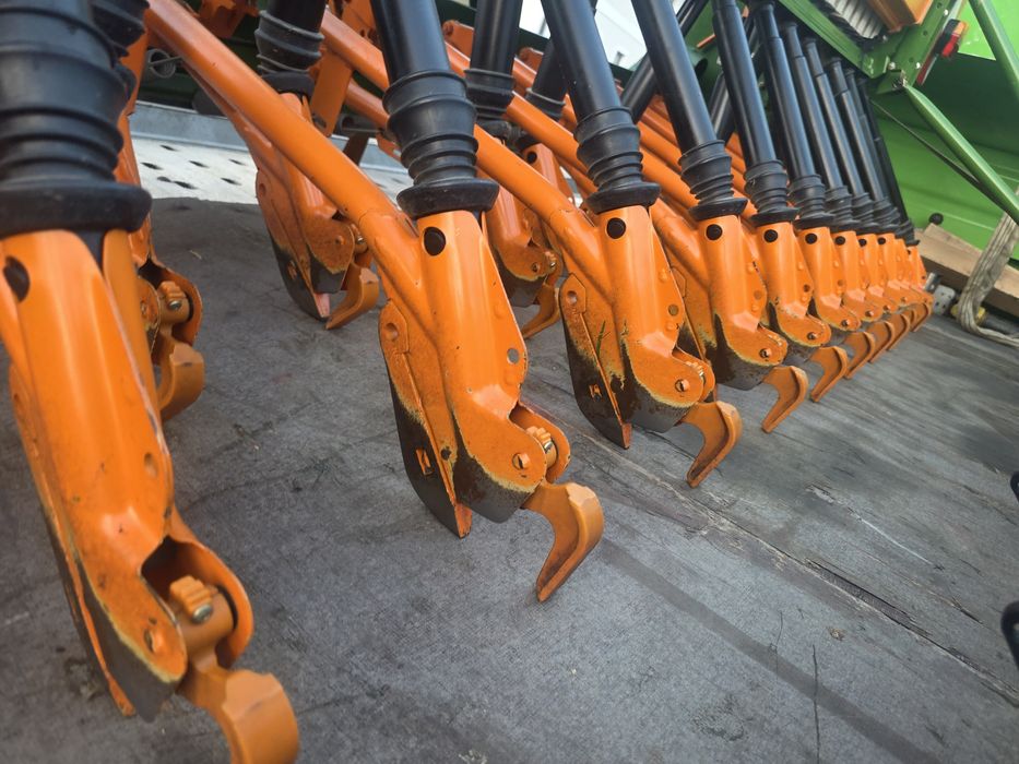 Siewnik zbożowy Reform Semo 77 2.5m Amazone D9-30