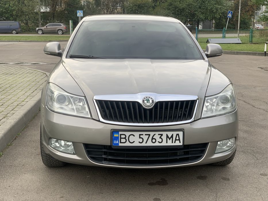 Продам Skoda Octavia 1.6 МРІ газ/бензин