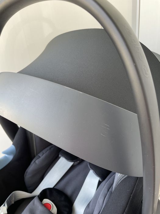Продам автокрісло CYBEX Aton M
