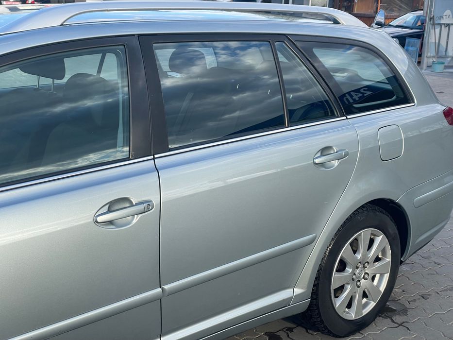 Toyota avensis 2.0 d 4 d